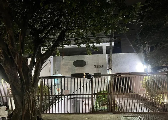 Flat Boa Viagem Rua Dos Navegantes Com Vaga De Garagem